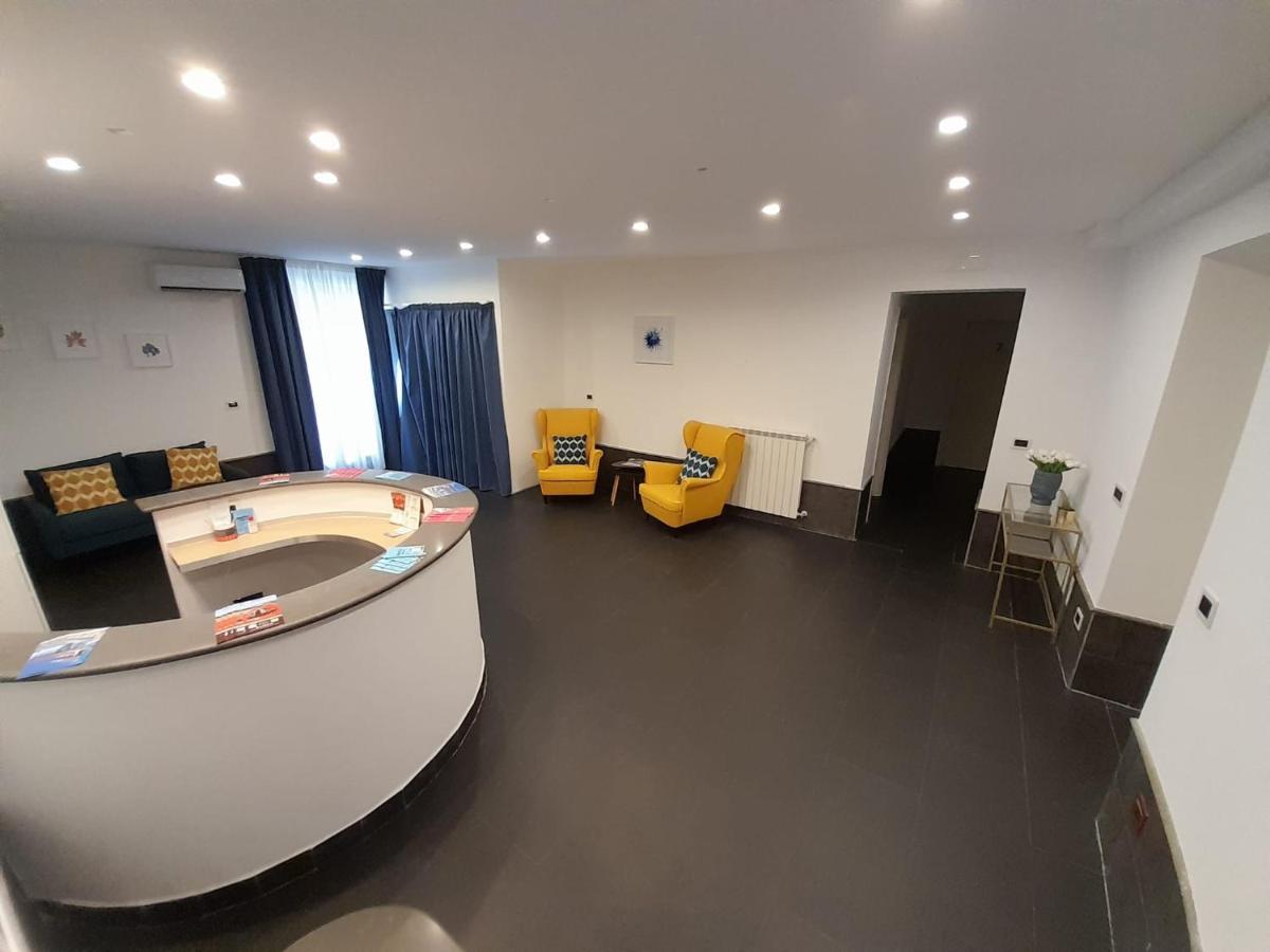 Yacht Club Angioino Hotell Napoli Eksteriør bilde